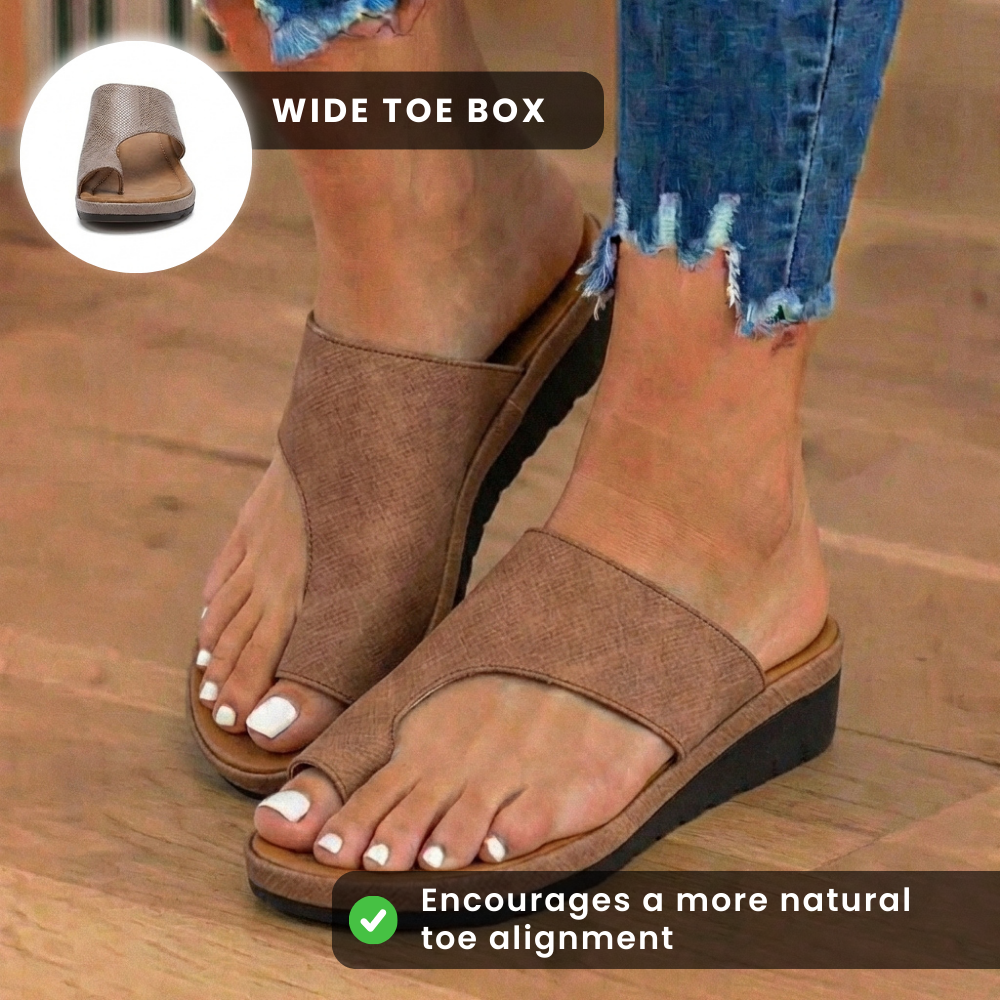 Orthopedic Leather Toe-Loop Slide Sandals - Woven Texture Pattern